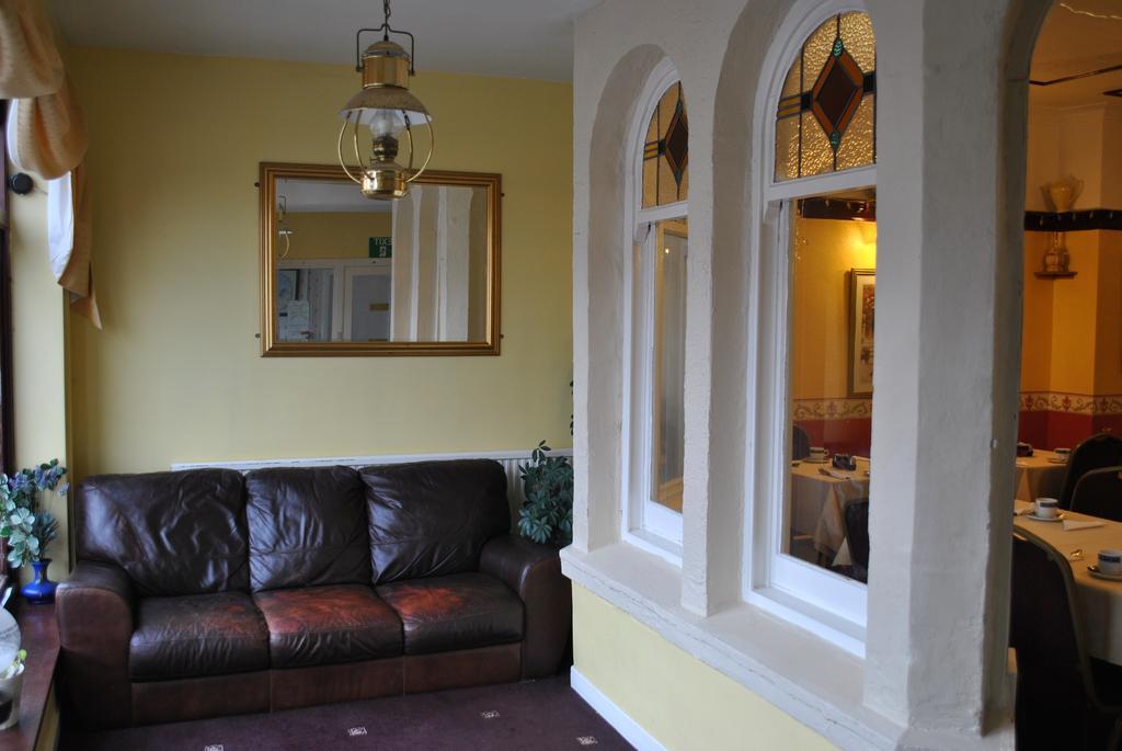Broadway Hotel Blackpool Bagian luar foto
