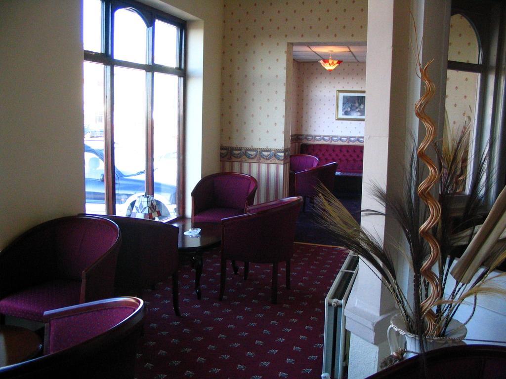 Broadway Hotel Blackpool Bagian luar foto