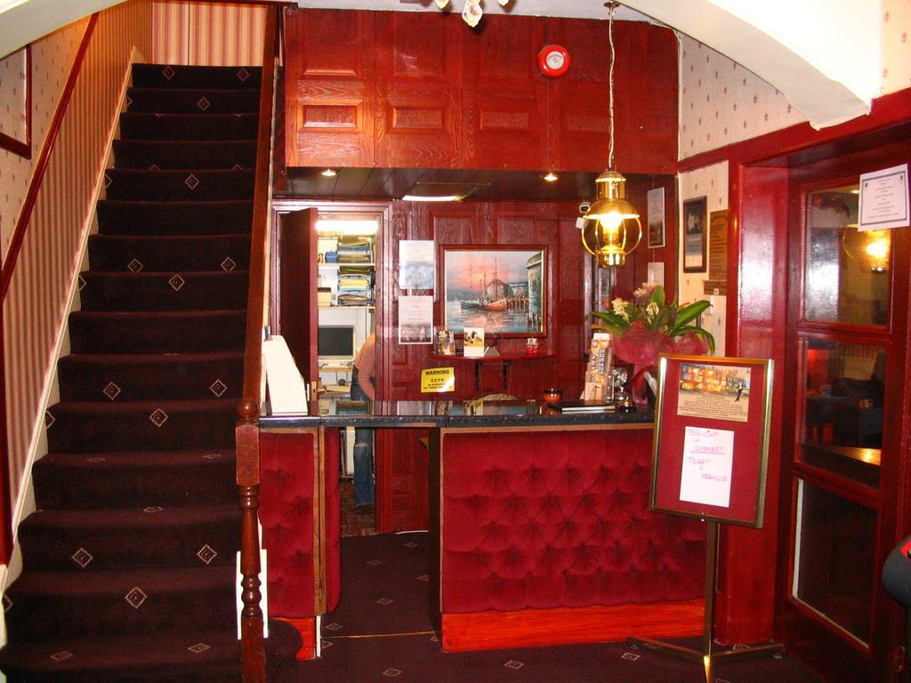 Broadway Hotel Blackpool Bagian luar foto